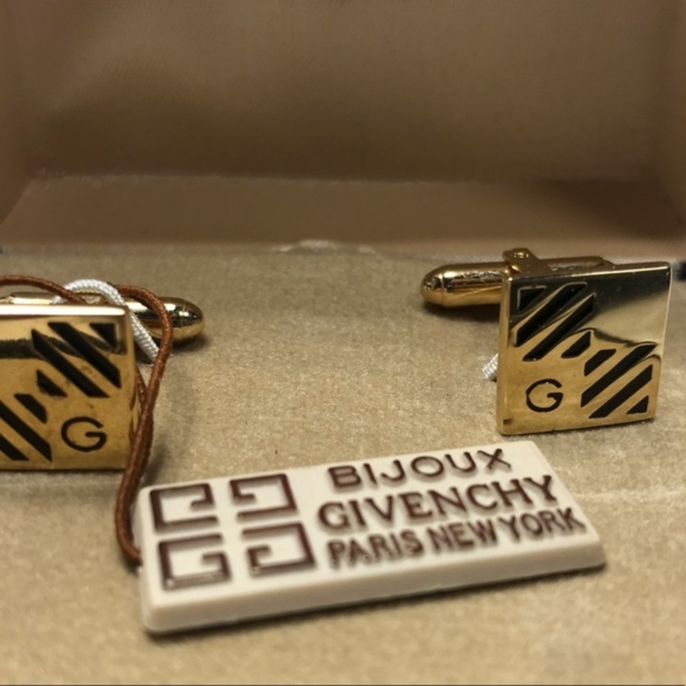 NWT Givenchy Cufflinks Vintage stock 1980’s 1/2” square gold tone signature